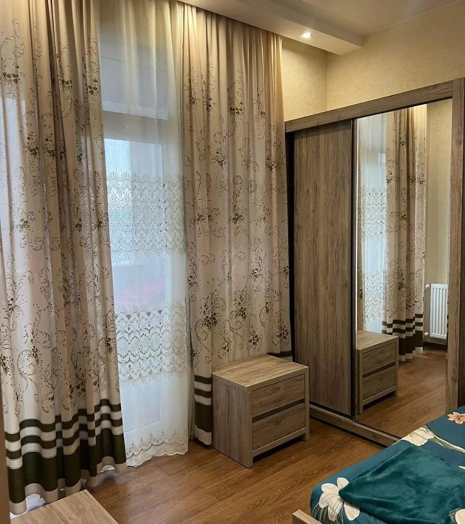Apartamento Happy Tetra Tiflis 0*,